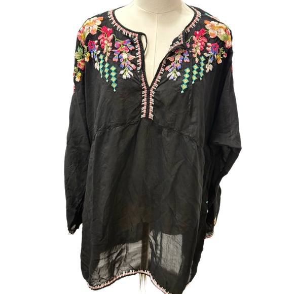 EUC JOHNNY WAS Black Georgette Floral Embroidered Long Sleeve Blouse Size 1X - Picture 3 of 12